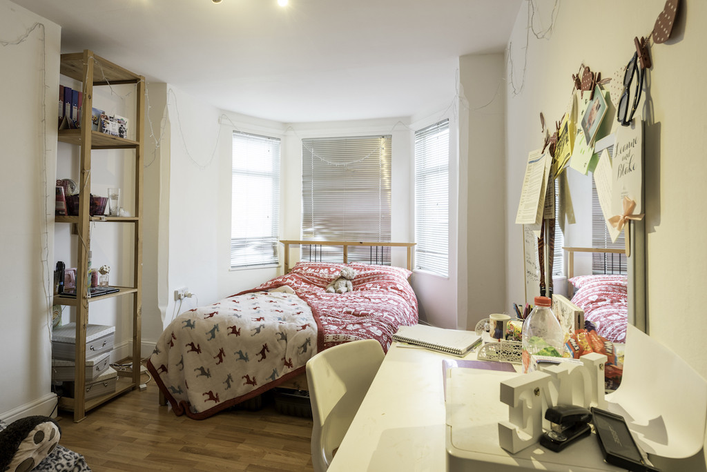 5 bed student house to rent on Street, Nottingham, NG3 1HL