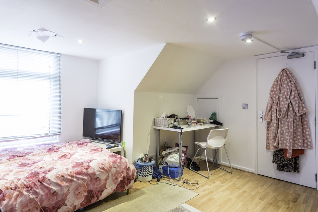 5 bed student house to rent on Street, Nottingham, NG3 1HL