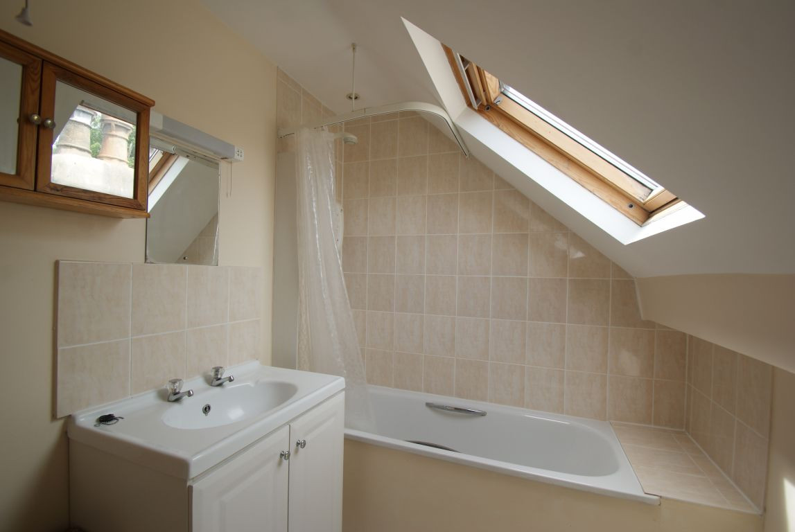 9 bed student house to rent on Collingwood Road, Bristol, BS6 6PB