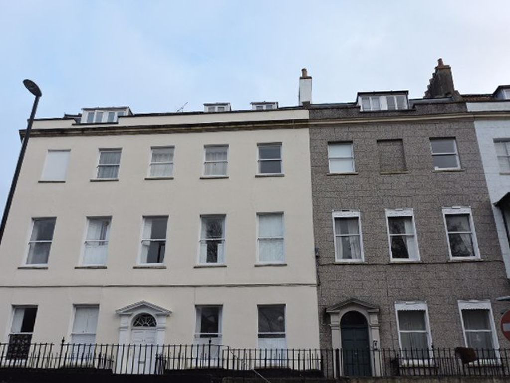 4 bed student house to rent on Richmond Terrace, Bristol, BS8 1AA