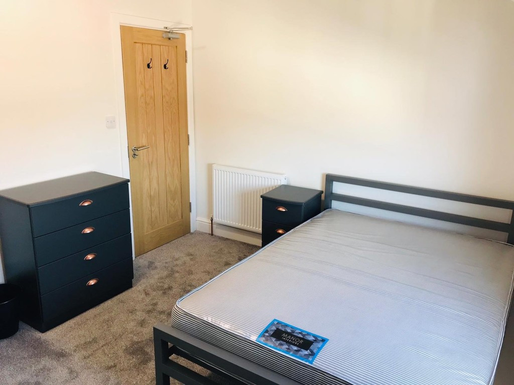 Student studio flat to rent on Alfreton Road, Nottingham, NG7 3JL