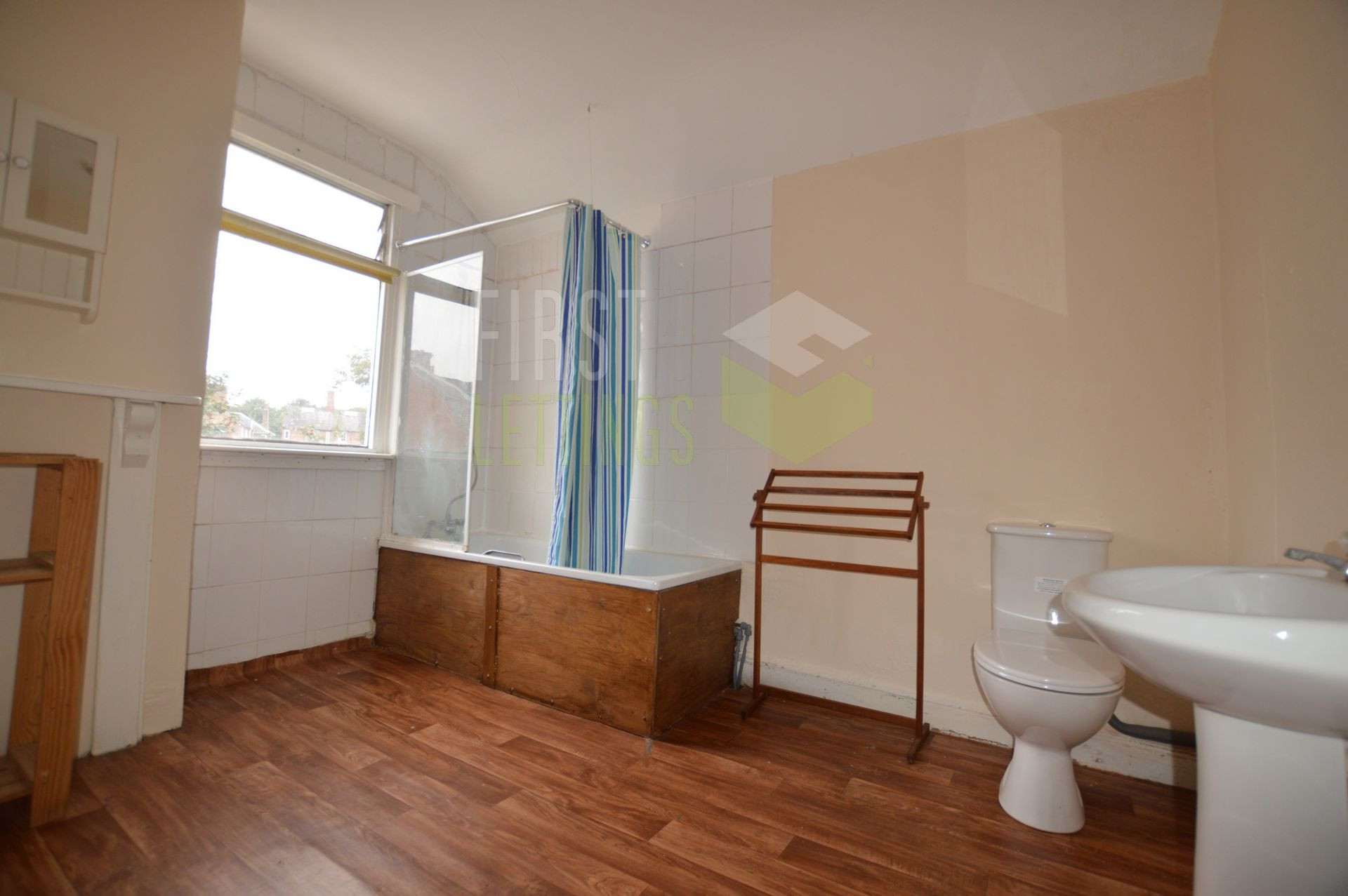 5 bed student house to rent on Evington Road, Leicester, LE2 1QG StuRents