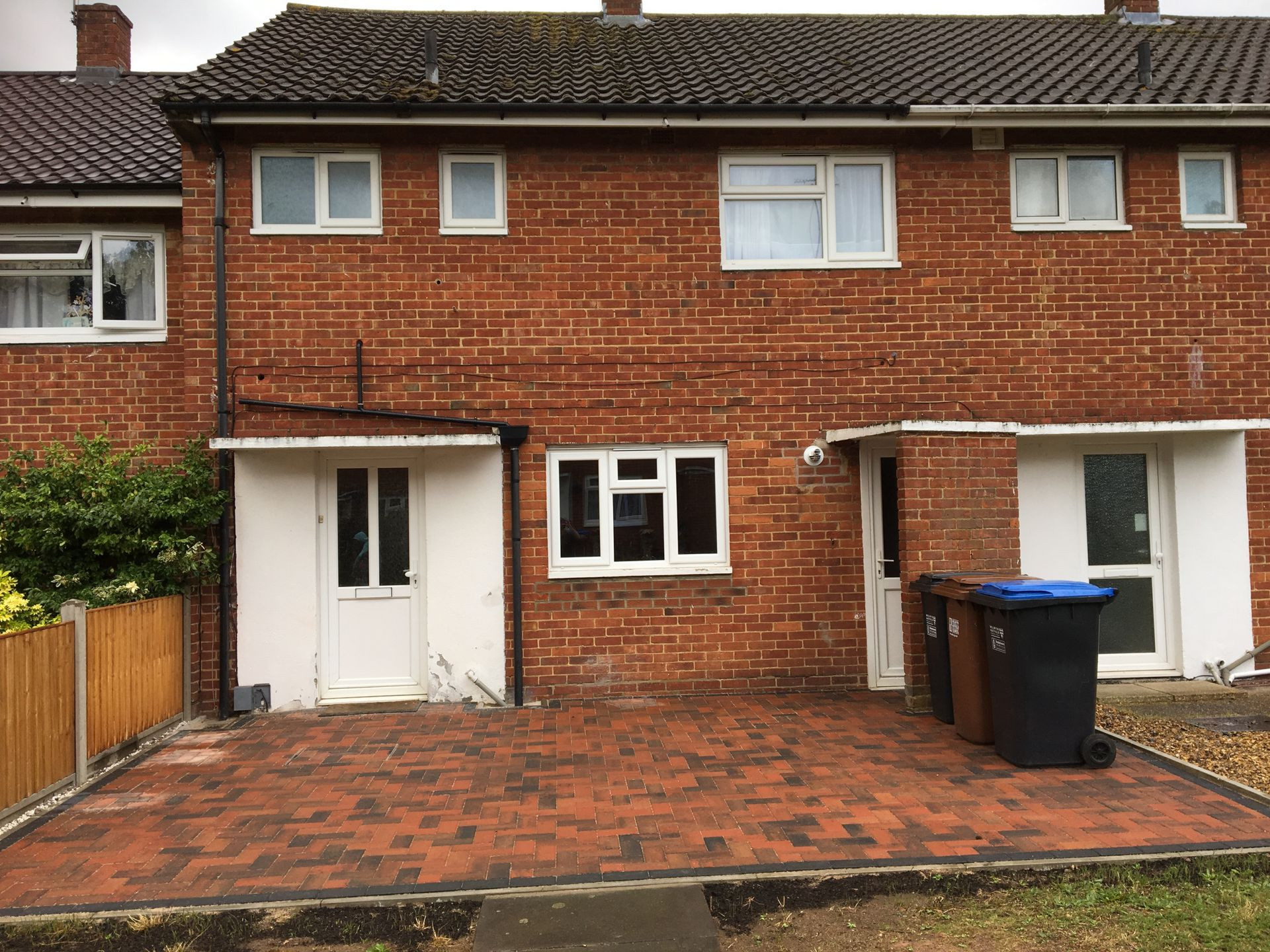 4 bed student house to rent on Pond Croft, Hatfield, AL10 0RY StuRents