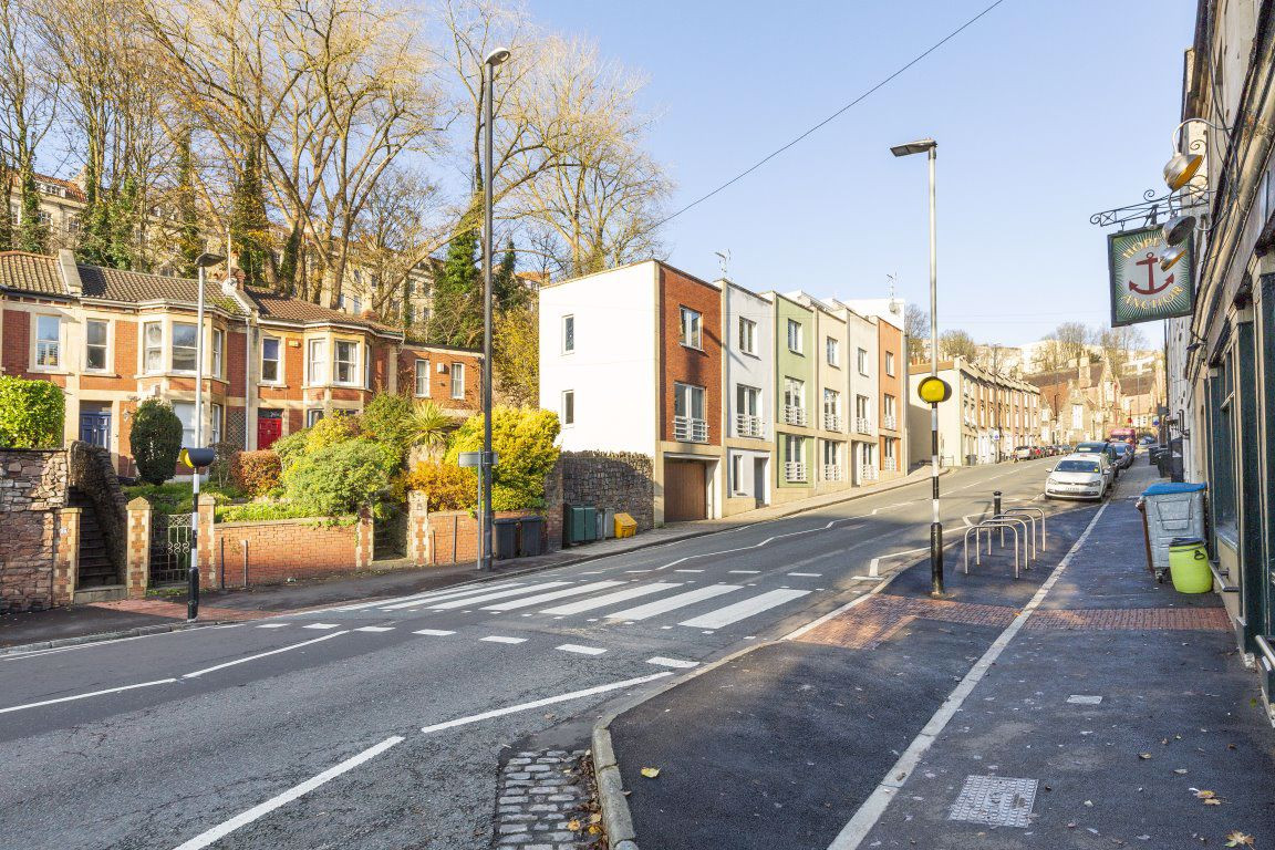 4 bed student house to rent on Jacobs Wells Road, Bristol, BS8 1DQ StuRents