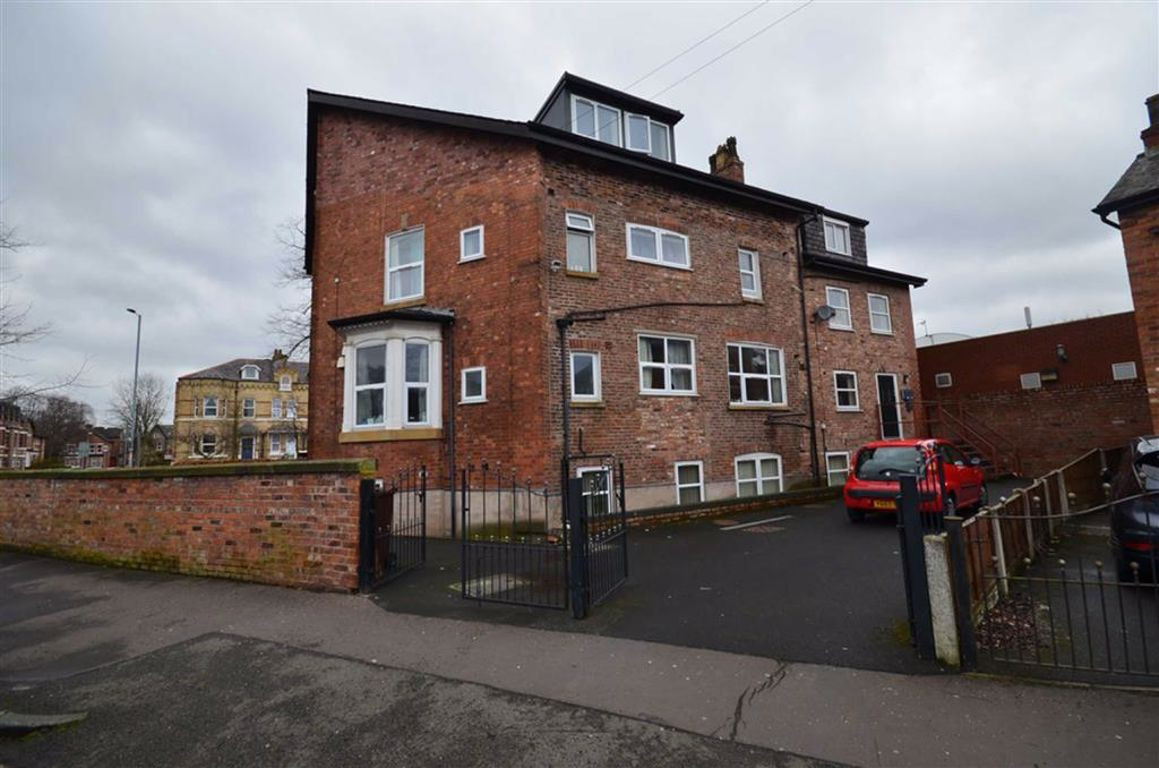 8 bed student house to rent on Wilmslow Rd 1st Floor, Manchester, M14 6AH StuRents