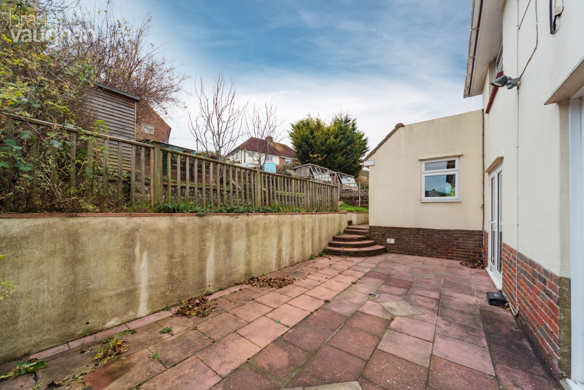 6 bed student house to rent on Hawkhurst Road, Brighton, BN1 9GF StuRents