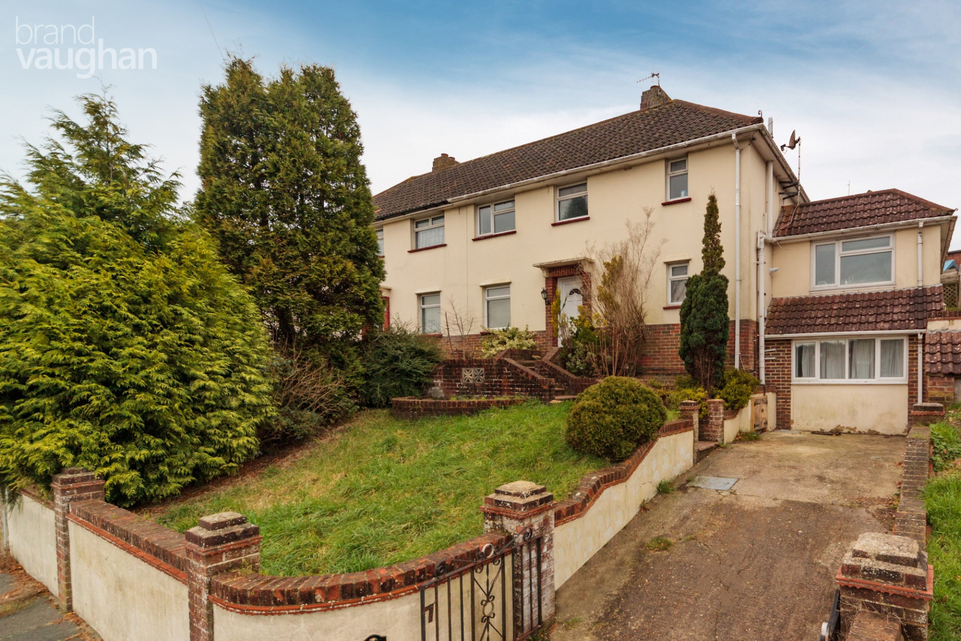 6 bed student house to rent on Hawkhurst Road, Brighton, BN1 9GF StuRents