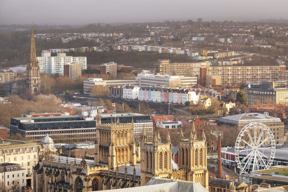 4 bed student house to rent on High Kingsdown, Bristol, BS2 8ER StuRents