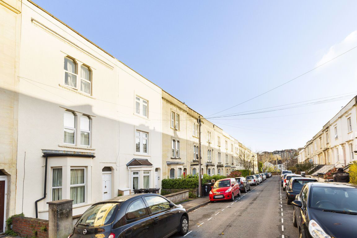6 bed student house to rent on Lansdown Road, Bristol, BS6 6NR StuRents