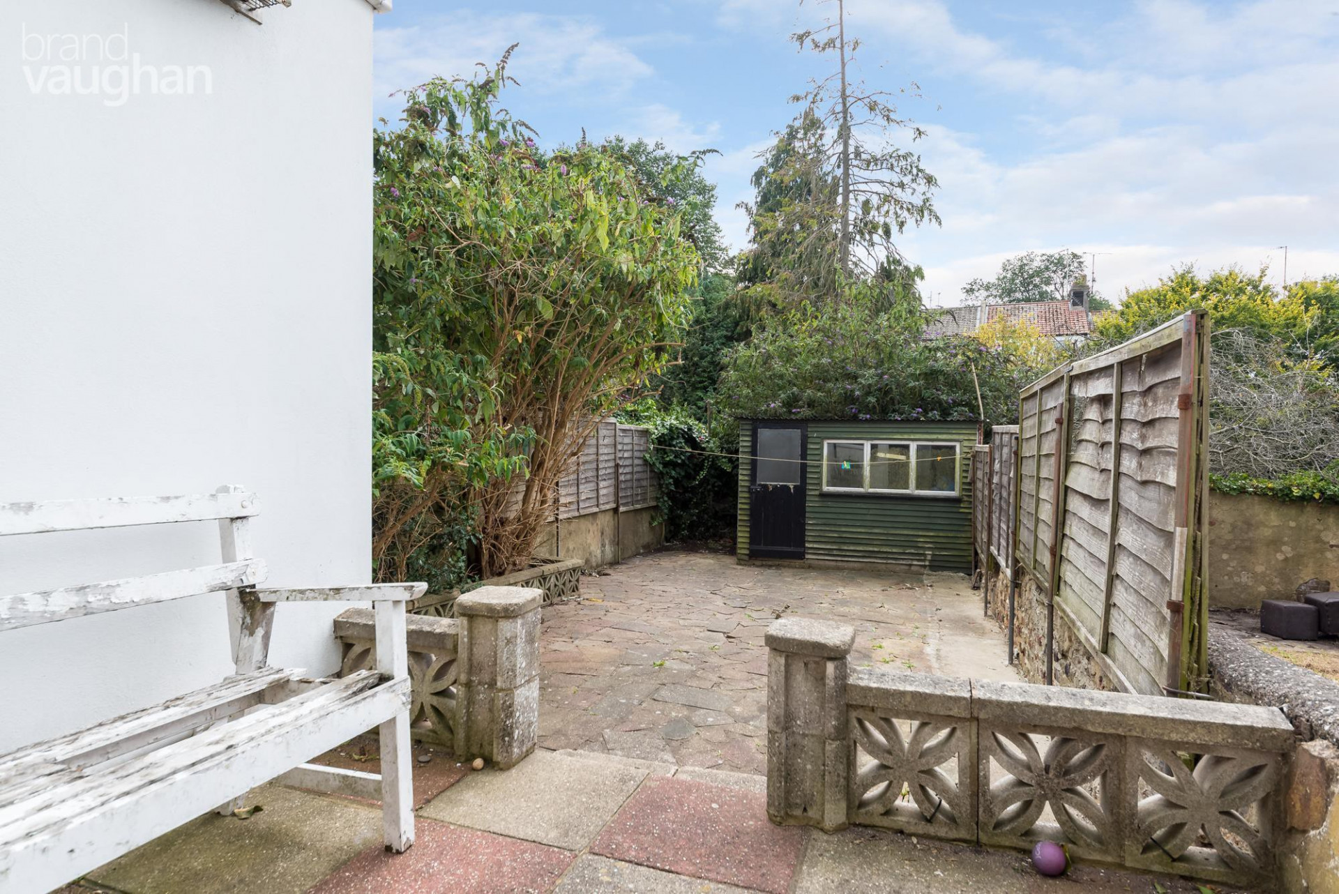 5 bed student house to rent on Newmarket Road, Brighton, BN2 3QF StuRents