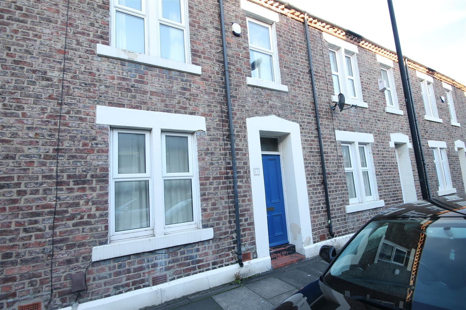 4 bed student house to rent on Belsay Place, Newcastle, NE4 5NX StuRents