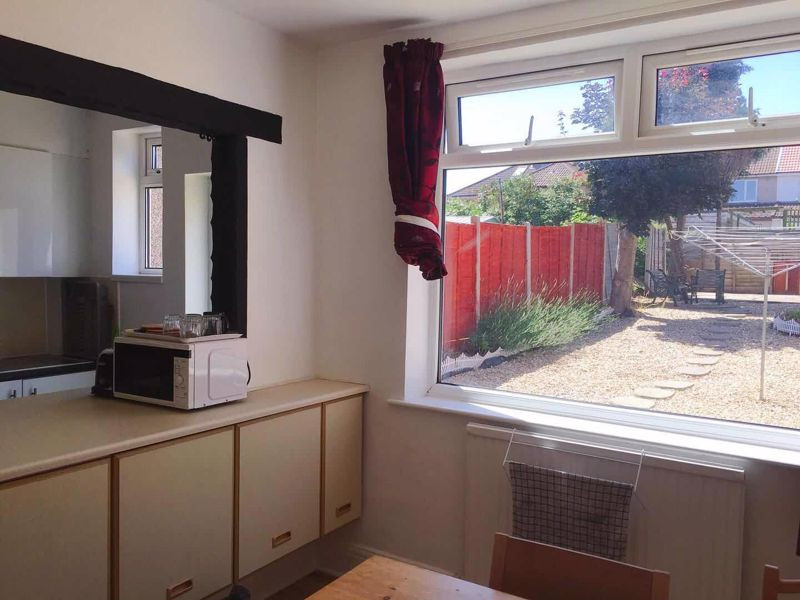 4 bed student house to rent on Mackie Road, Bristol, BS34 7NA StuRents