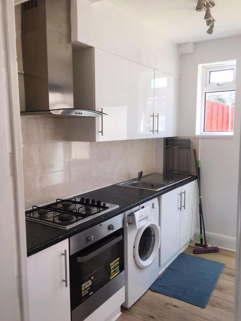4 bed student house to rent on Mackie Road, Bristol, BS34 7NA StuRents