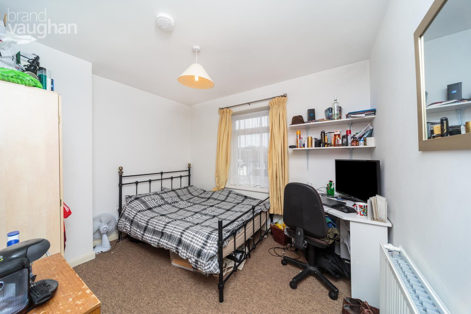 6 bed student house to rent on Ringmer Drive, Brighton, BN1 9HW StuRents