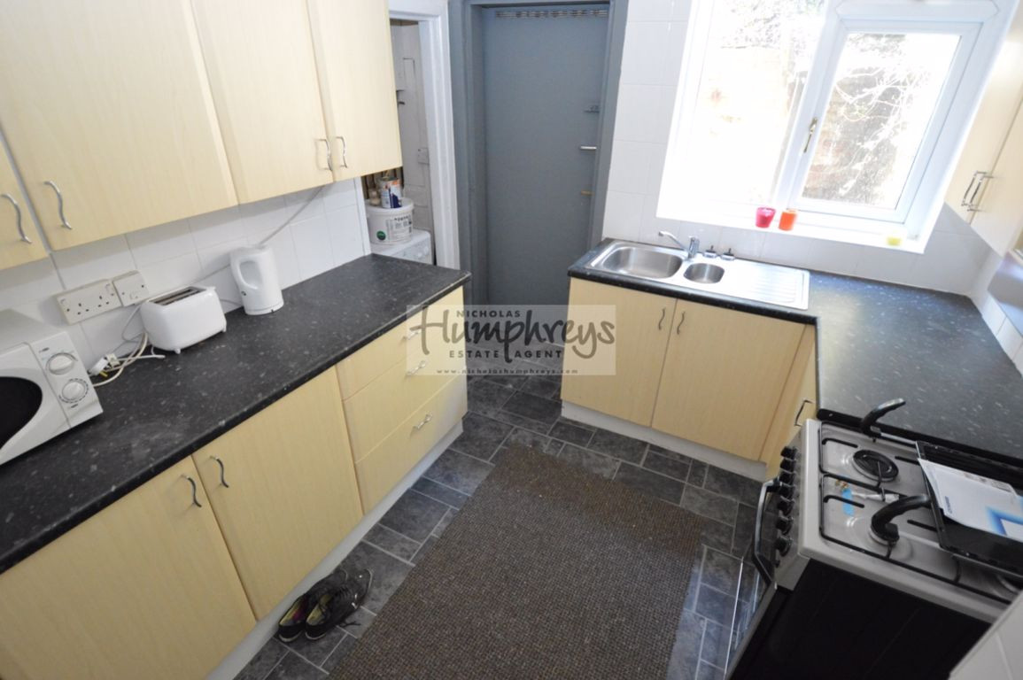 4 bed student house to rent on Matthew Bank, Newcastle, NE2 3RD StuRents