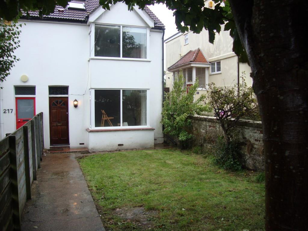 6 bed student house to rent on Hartington Road, Brighton, BN2 3PA