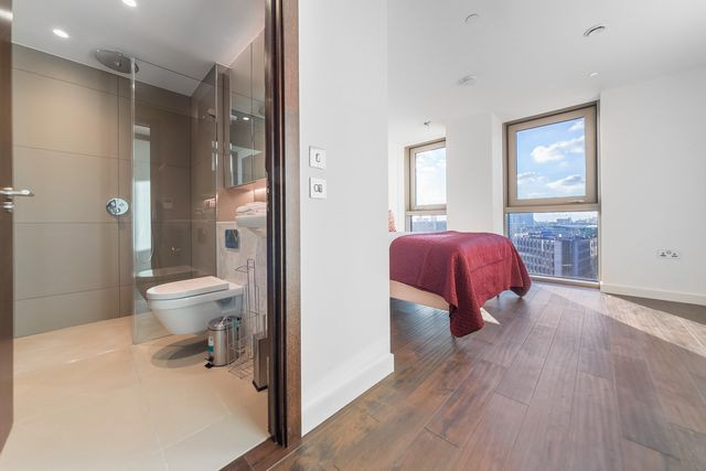 2 bed student house to rent on 85 Royal Mint Street, London, E1 8SQ ...