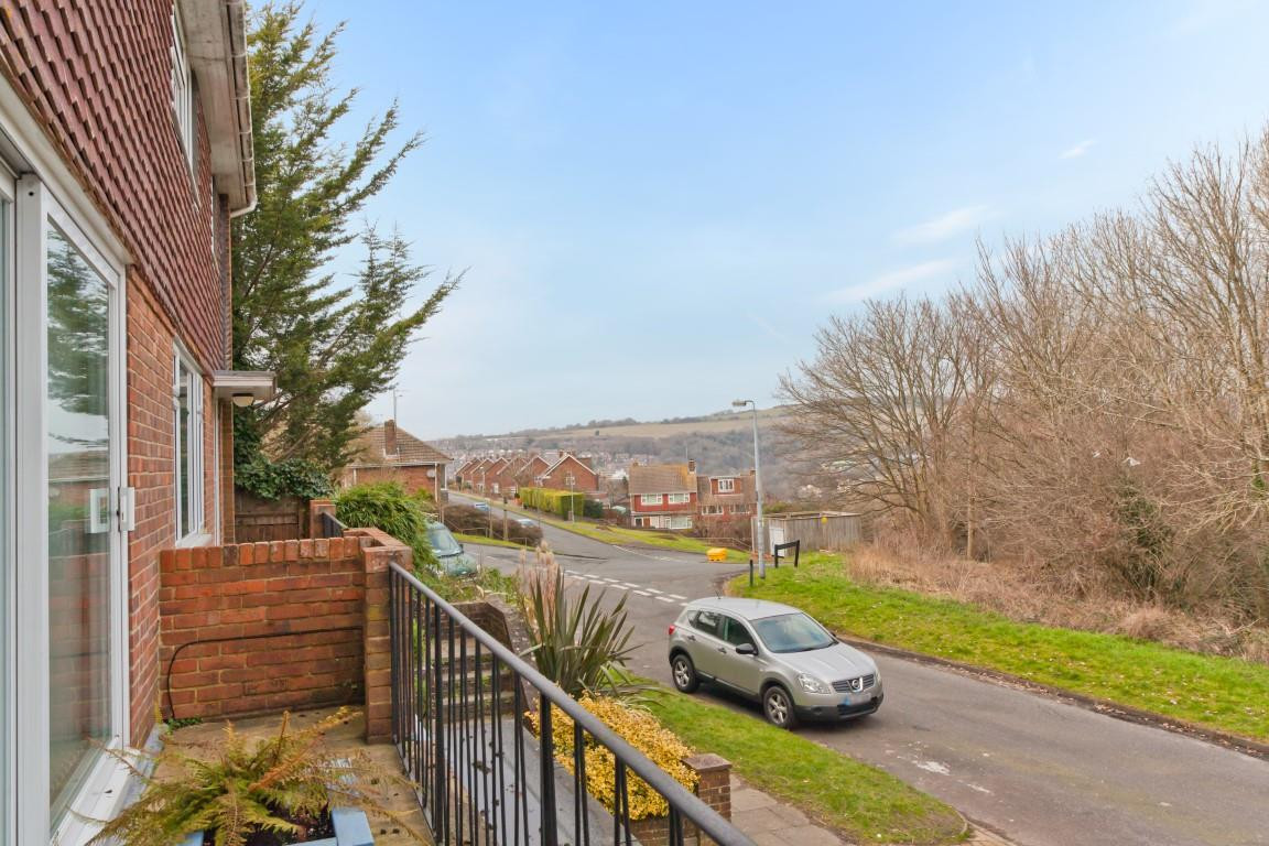 6 bed student house to rent on Willingdon Road, Brighton, BN2 4DF StuRents