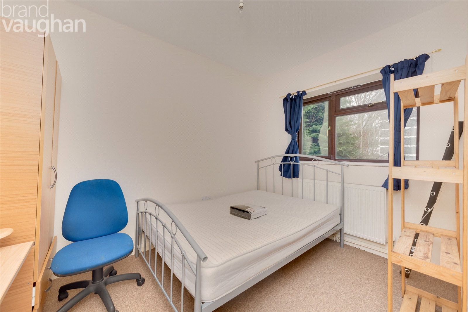 7 bed student house to rent on Southall Avenue, Brighton, BN2 4BA