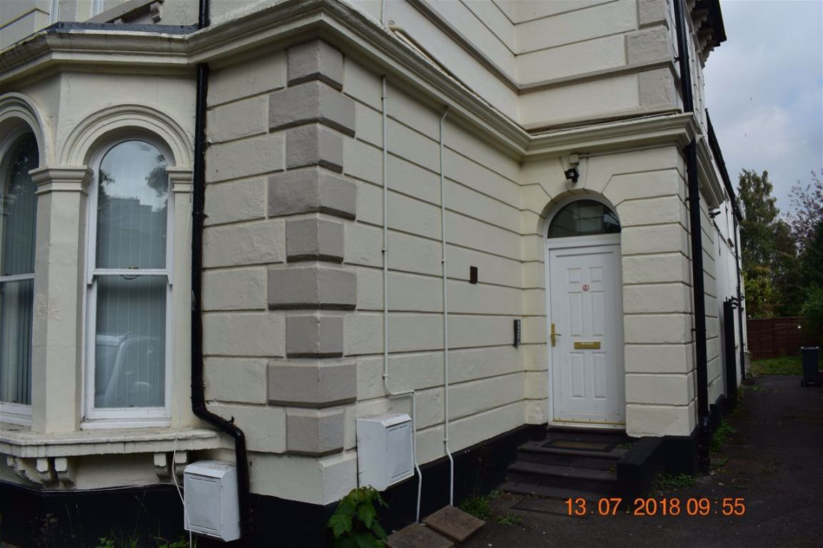 2 Bed Student House To Rent On The Walk Cardiff Cf24 3af Sturents