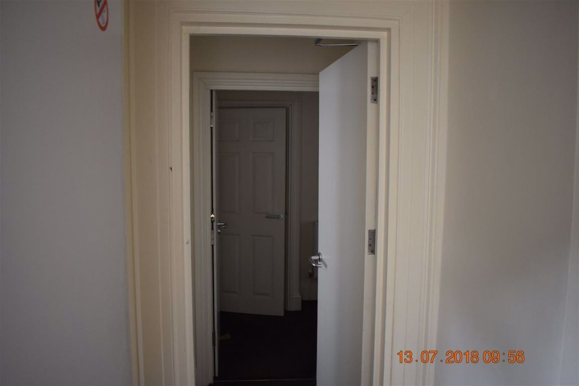 2 Bed Student House To Rent On The Walk Cardiff Cf24 3af Sturents