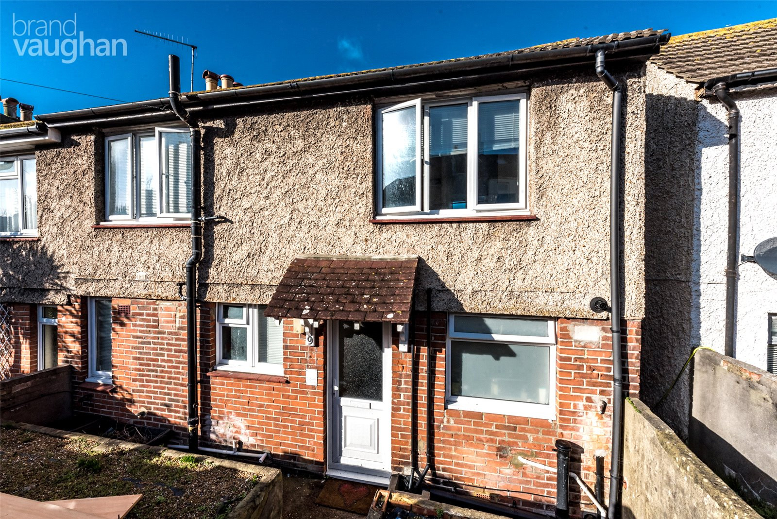 6 bed student house to rent on Mafeking Road, Brighton, BN2 4EL StuRents