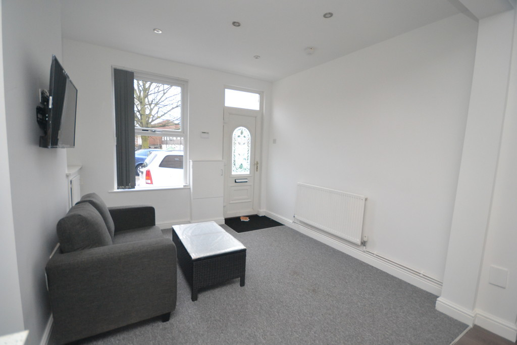 2 bed student house to rent on Bramcote Street, Nottingham, NG7 3EX
