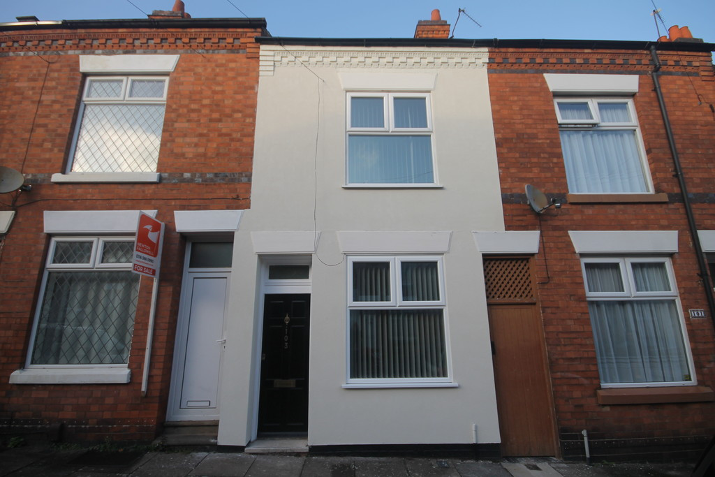 4 bed student house to rent on Warwick Street, Leicester, LE3 5SF
