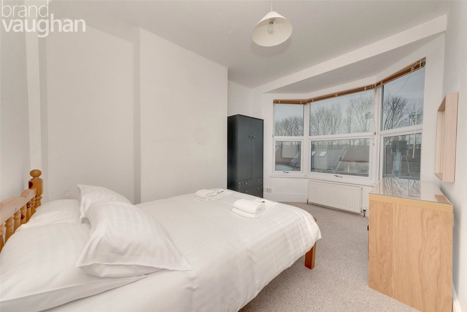 5 bed student house to rent on Robertson Road, Brighton, BN1 5NL StuRents