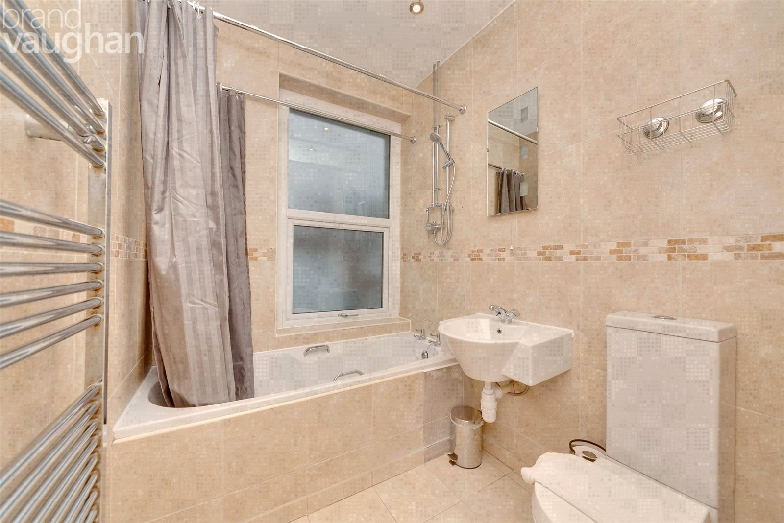 5 bed student house to rent on Robertson Road, Brighton, BN1 5NL StuRents