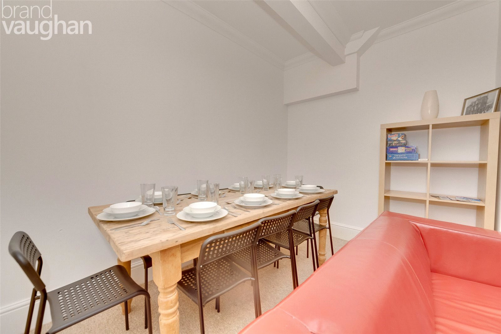 5 bed student house to rent on Robertson Road, Brighton, BN1 5NL StuRents