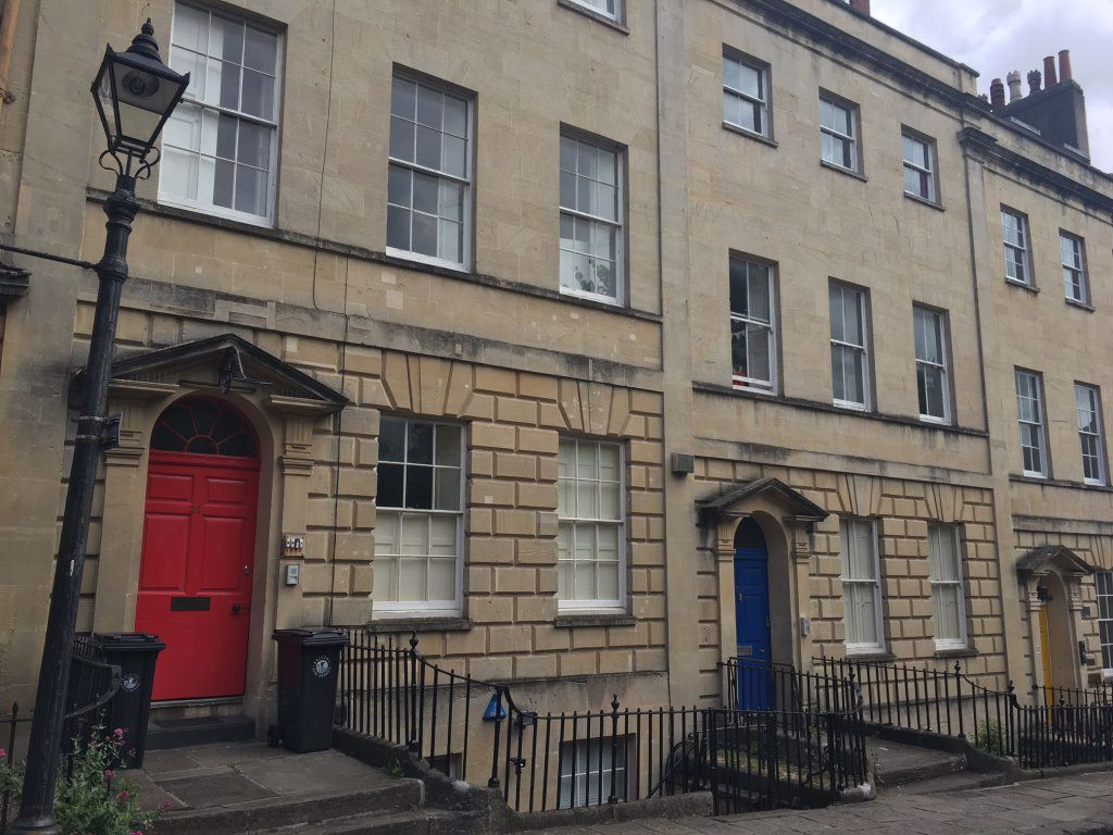 Student studio flat to rent on Berkeley Square, Bristol, BS8 1HP StuRents