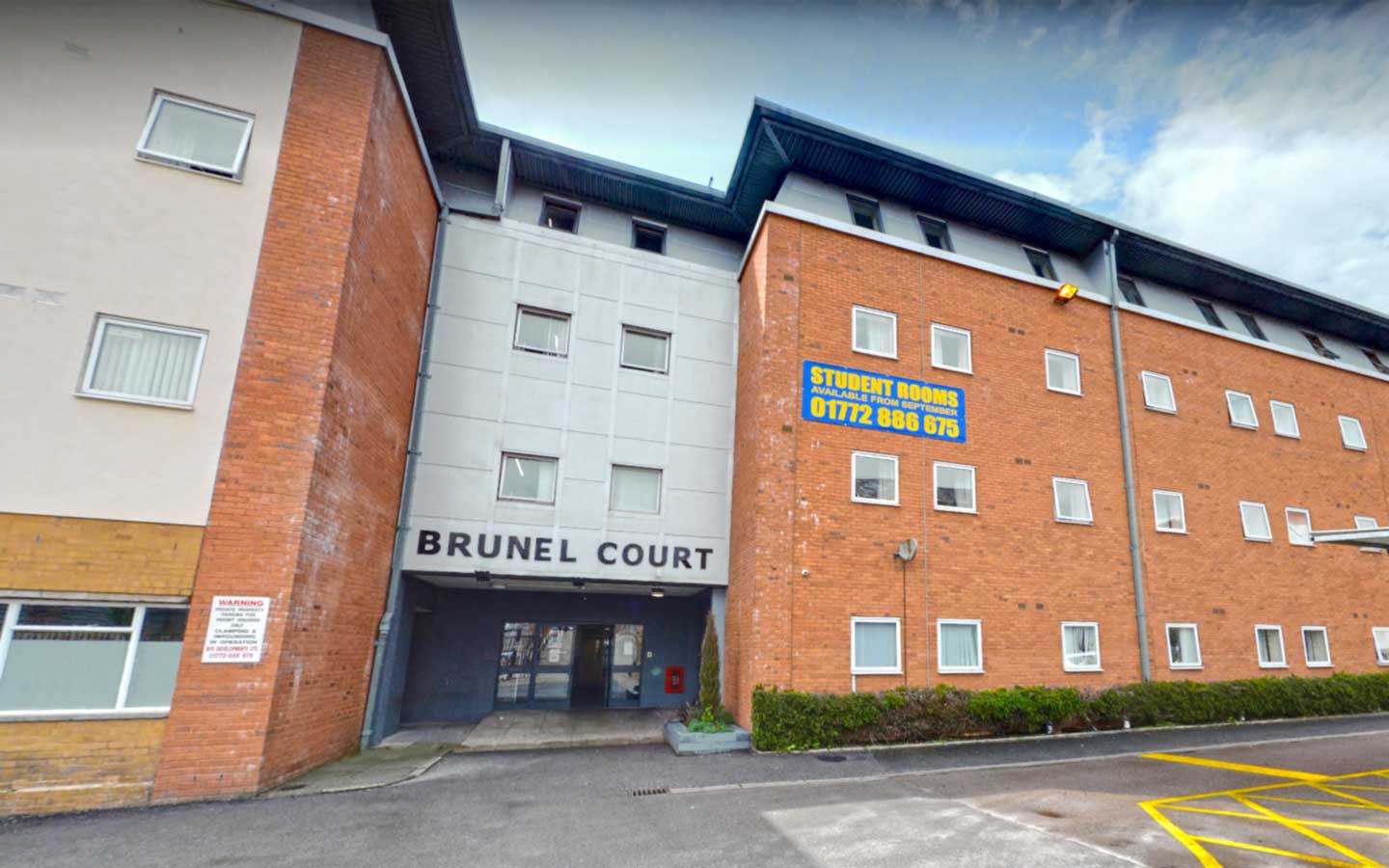 Luxury Pod Apartment student 1 bed flat to rent on Ladywell Street