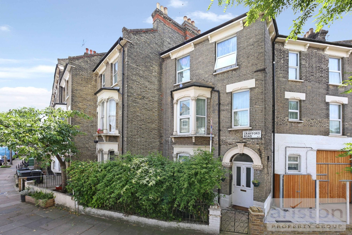 2 bed student house to rent on Crayford Road, London, N7 0NE StuRents