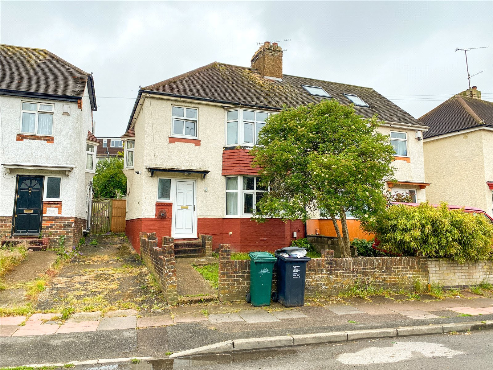 4 bed student house to rent on Lower Bevendean Avenue, Brighton, BN2