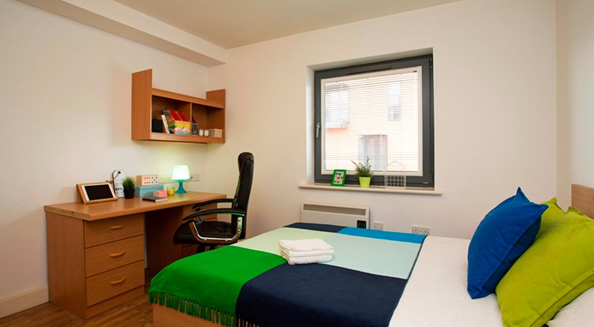 Deluxe Ensuite student 1 bed flat to rent on Western Road, Leicester, LE3 0GF StuRents