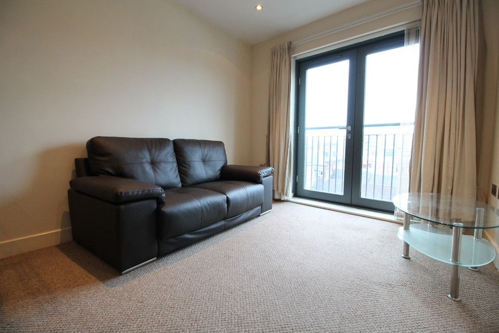 Student studio flat to rent on The Habitat, Nottingham, NG1 1GH StuRents