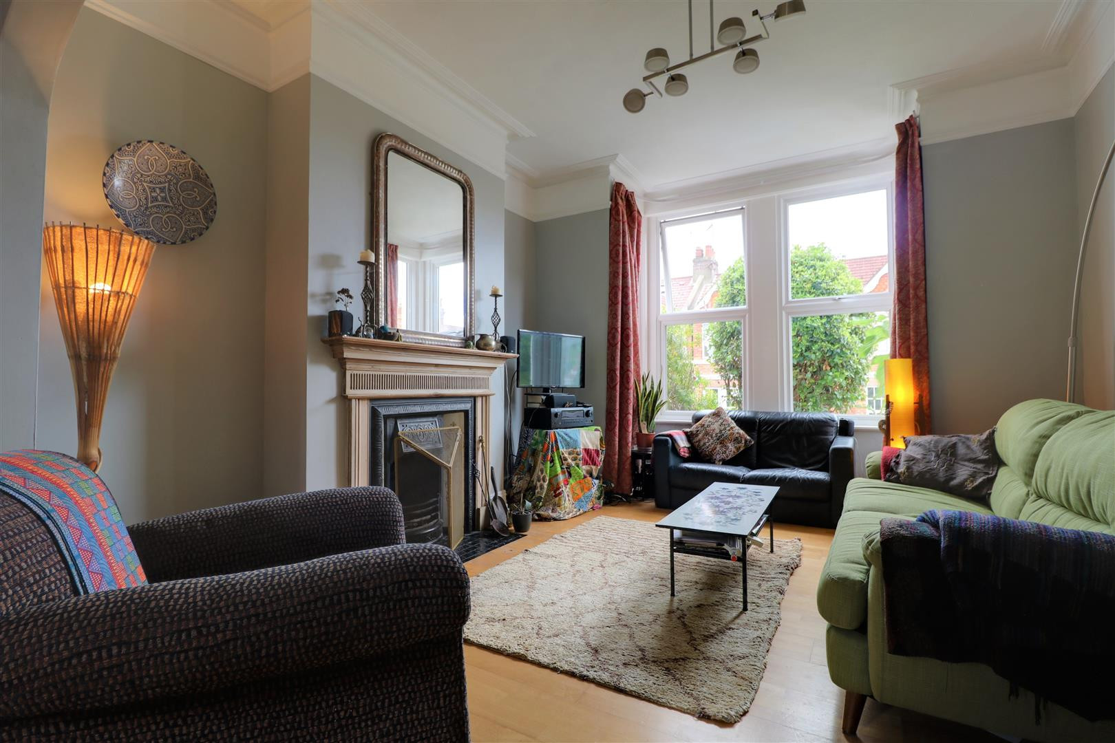 4 bed student house to rent on Loder Road, Brighton, BN1 6PL StuRents