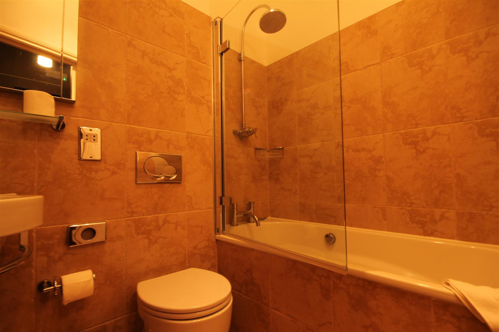 2 bed student house to rent on 6 Osborne Road, Newcastle, NE2 2AA StuRents 2 bed student house to rent on 6 Osborne Road, Newcastle, NE2 2AA StuRents