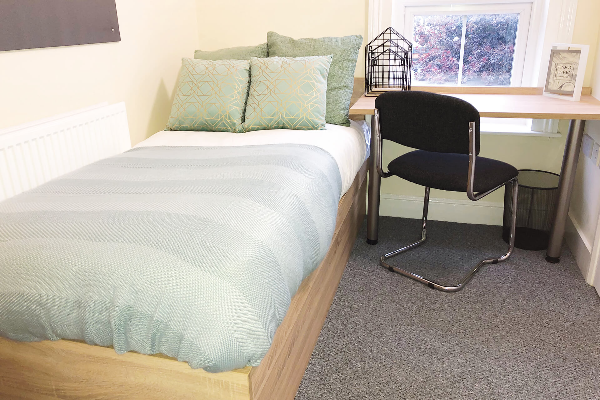 6 bed student house to rent on Emery Street, Cambridge, CB1 2AX StuRents