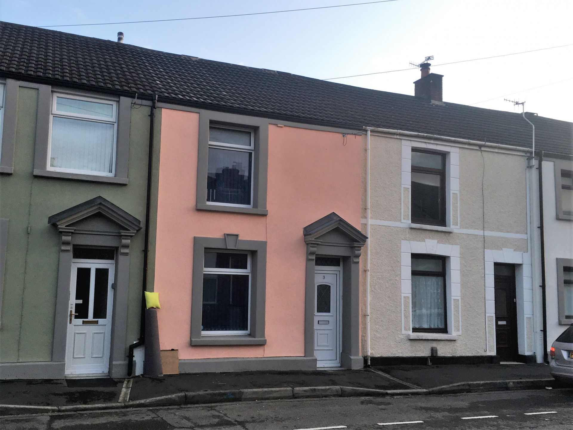 5 bed student house to rent on Sandfields, Swansea, SA1 3UX StuRents