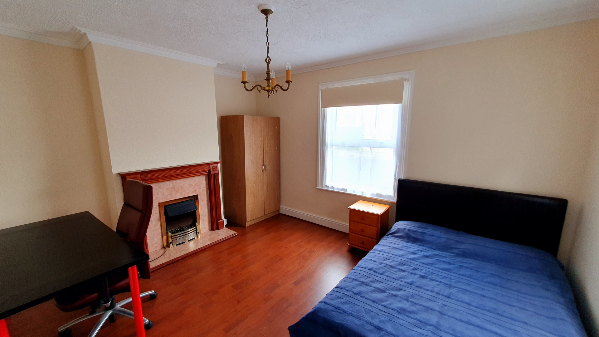 4 bed student house to rent on Howard Street, Gloucester, GL1 4UR