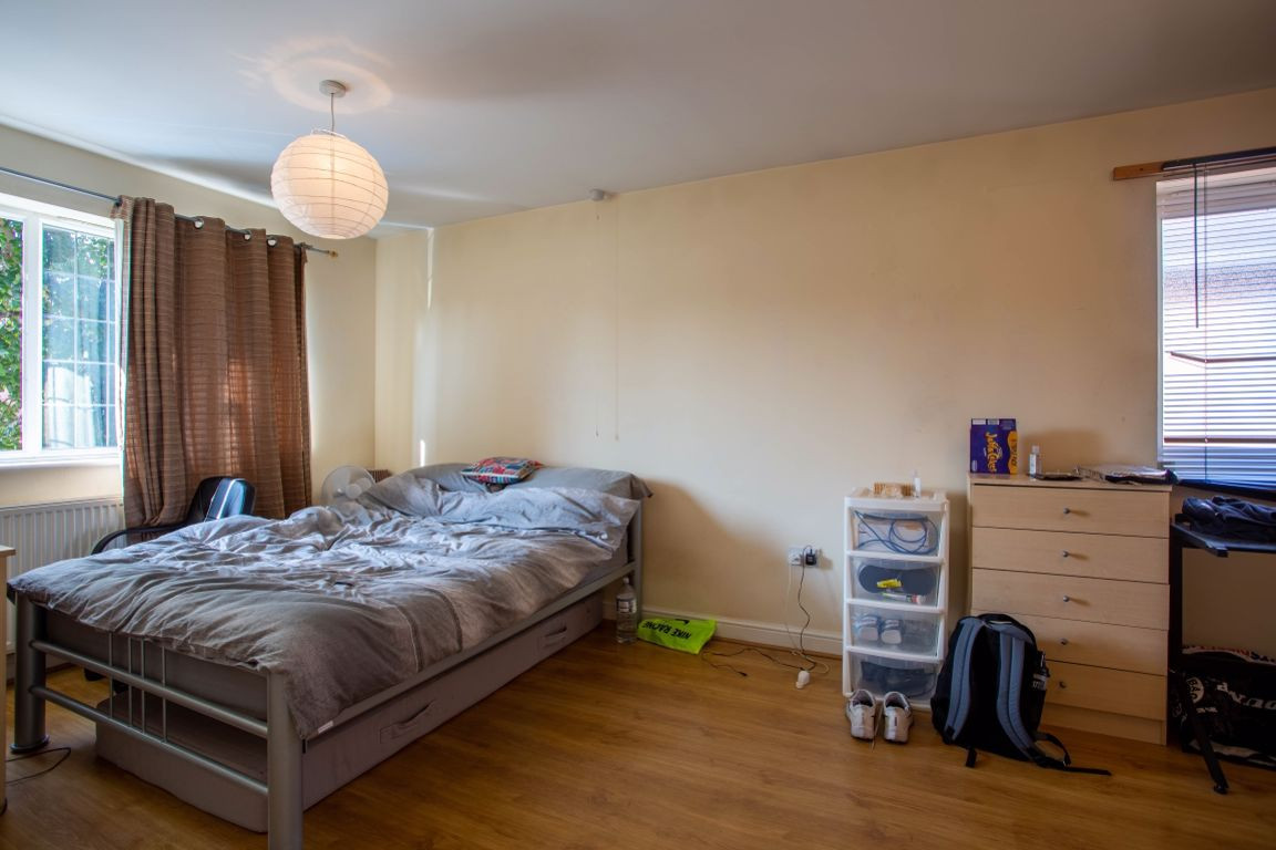 4 bed in Loughborough Parklands Drive StuRents