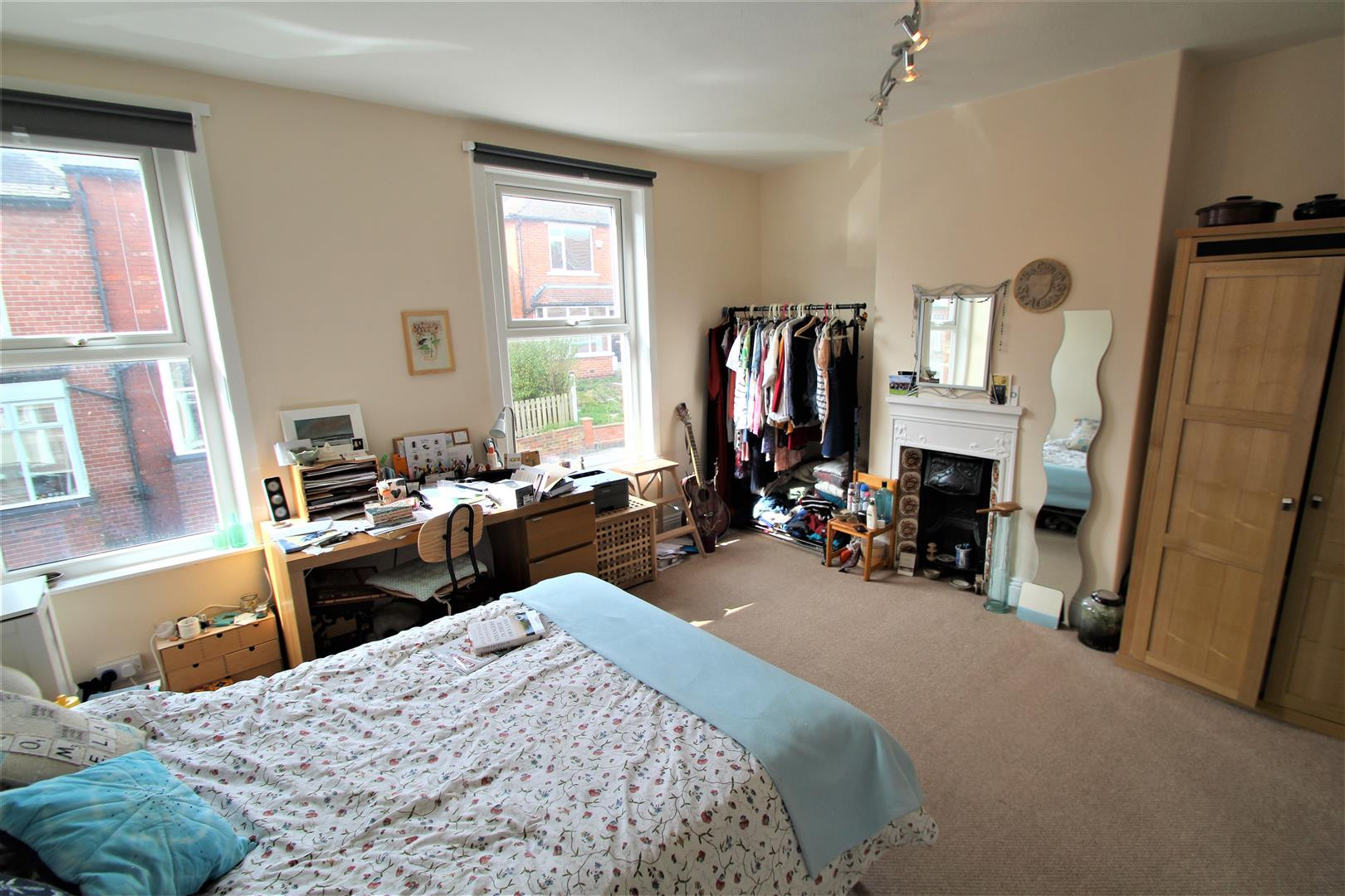 5 bed student house to rent on Wilton Grove, Leeds, LS6 4ES StuRents