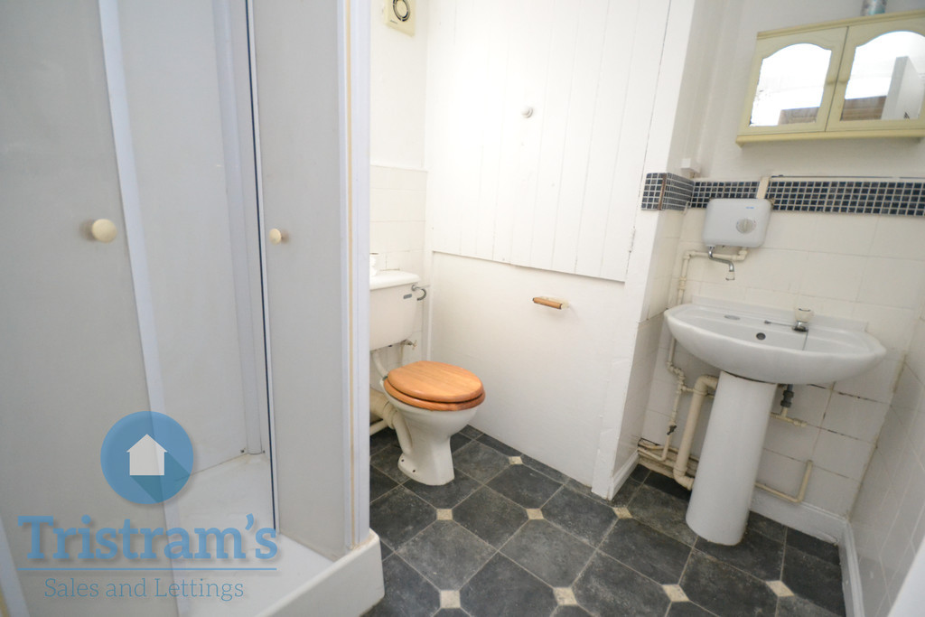 Student studio flat to rent on Alfreton Road, Nottingham, NG7 3NG