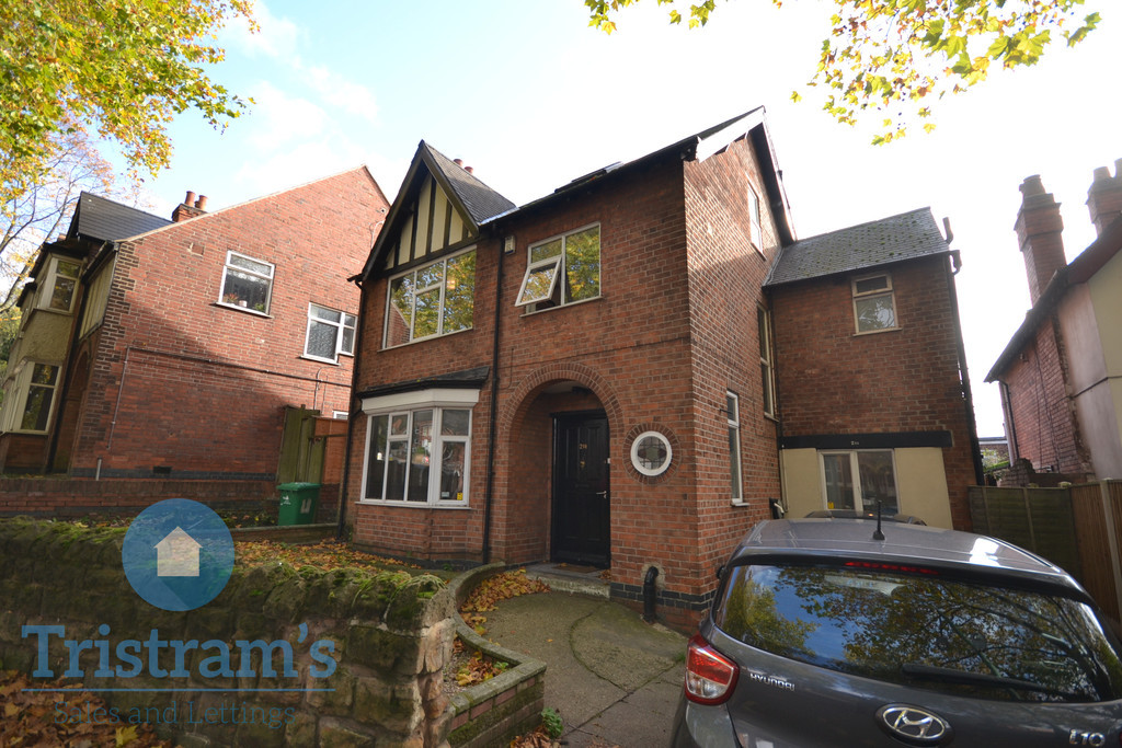 9 bed student house to rent on Derby Road, Nottingham, NG7 1QJ StuRents