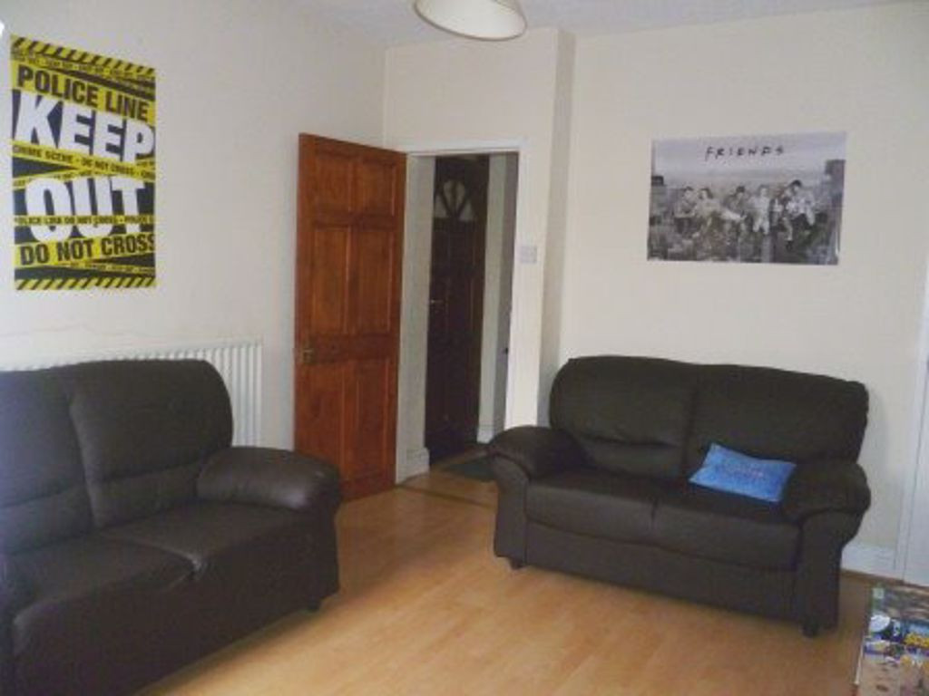3 bed student house to rent on Derwent Street, Lincoln, LN1 1SL StuRents