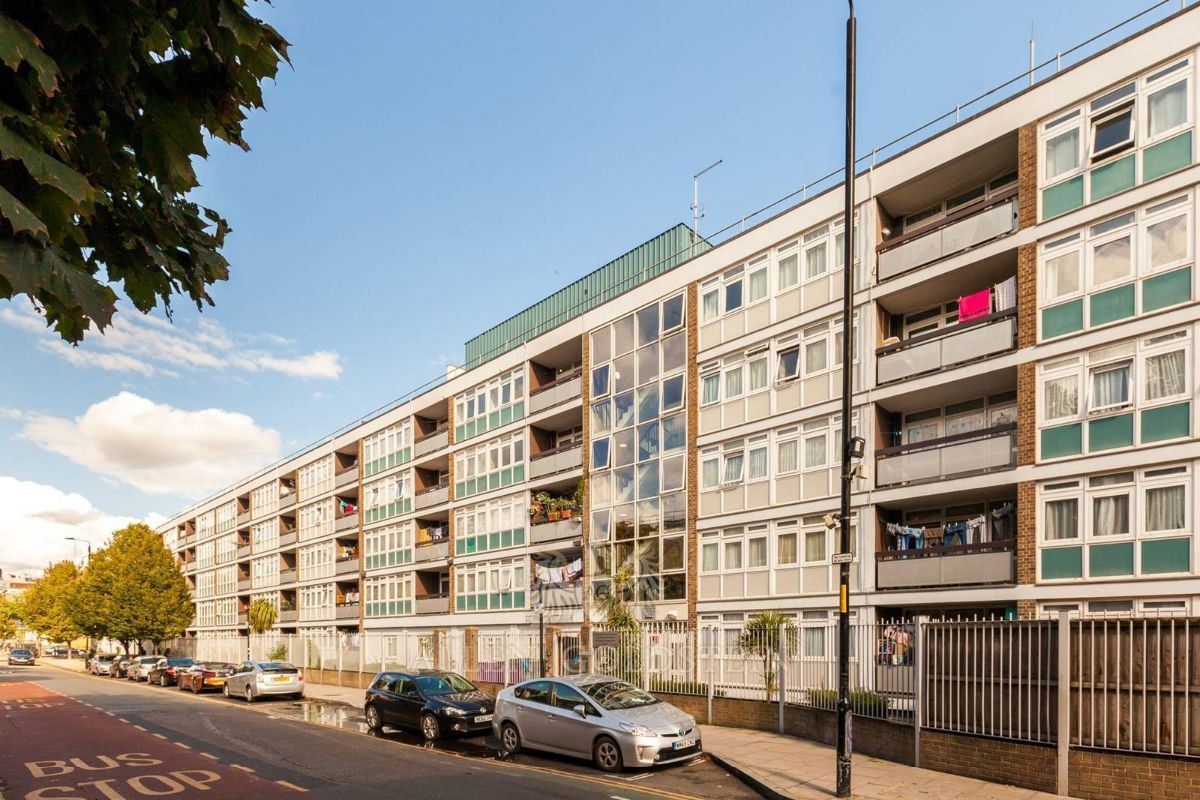 5 bed student house to rent on Norton House, London, E1 2PL StuRents