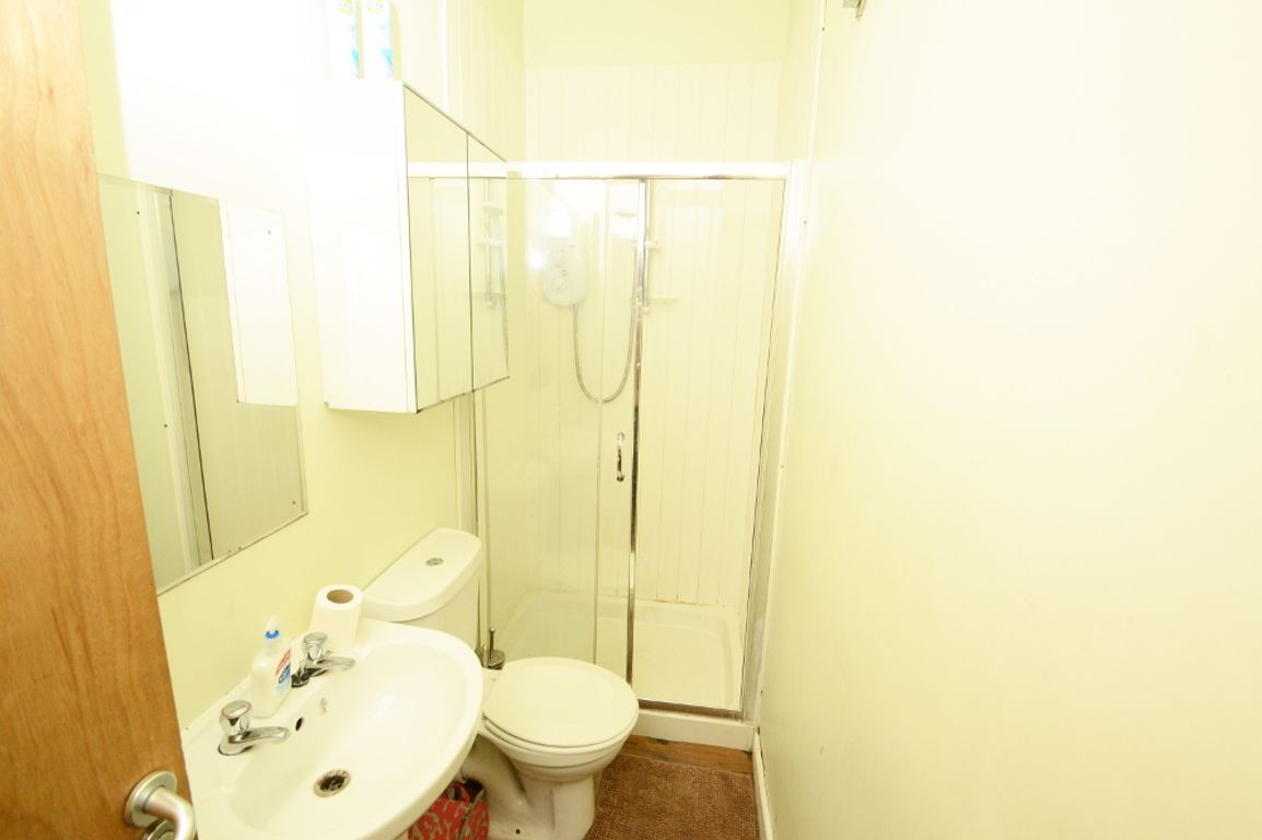 6 bed student house for rent in Braemar Road, Manchester, M14 6PS