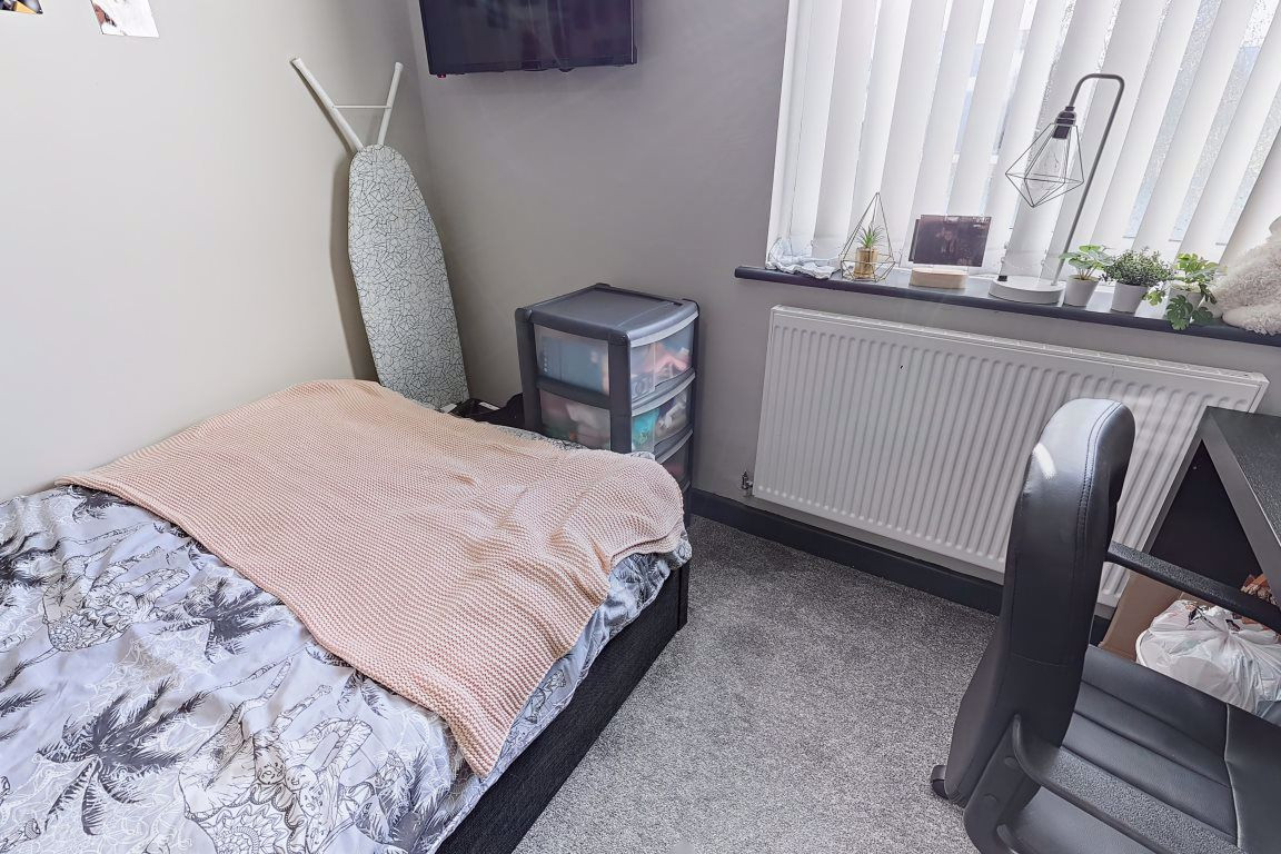6 bed student house to rent on Vauxhall Road, Liverpool, L3 6BL StuRents